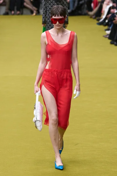 Look 22